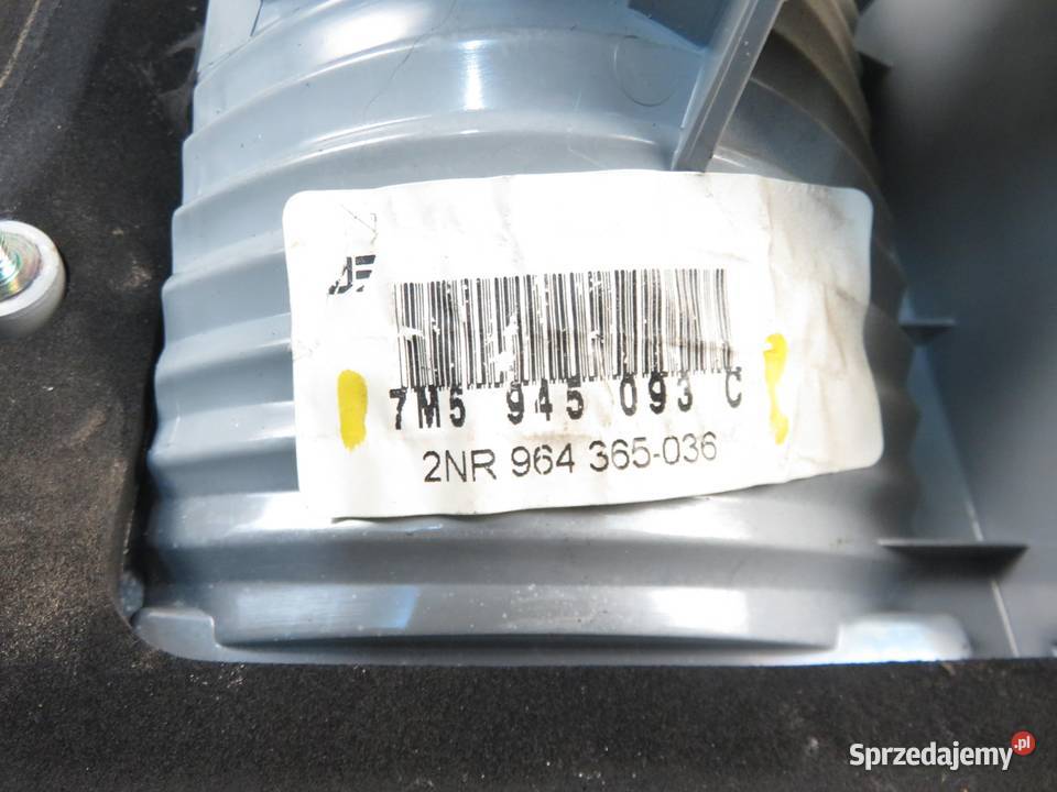 LAMPA LEWA TYLNA KLAPA FORD GALAXY I 7M5945093C