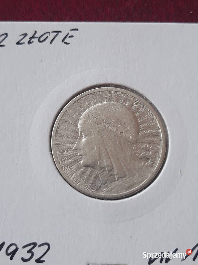 2 Głowa kobiety 1932 r 1 Konin