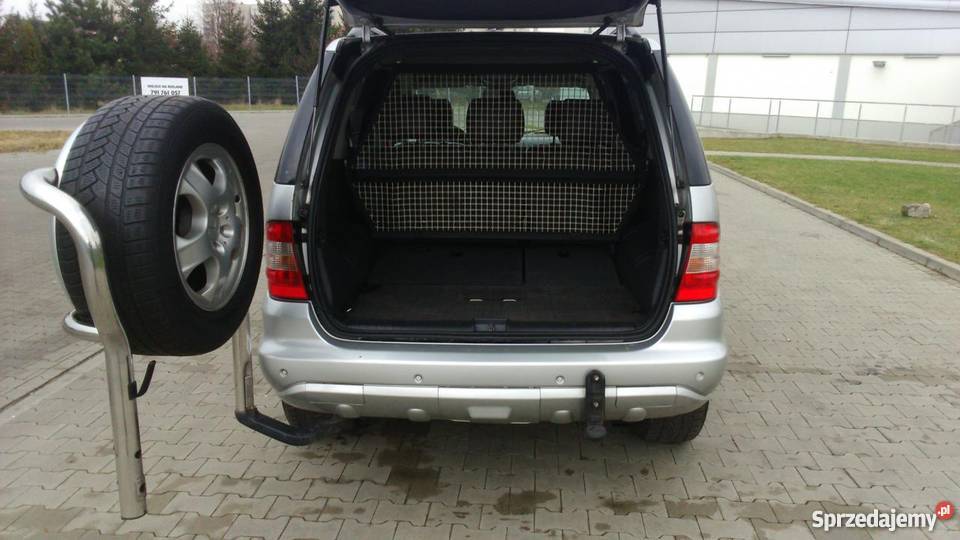 Na sprzedaż Mercedes ML 270 srebrny Rybnik