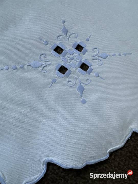 obrus okrągły haftowany rękodzieło Zabrze