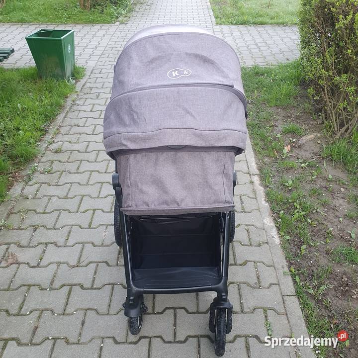 Do sprzedania wózek 9 miesięczny 2w1 BTOUR Kęty