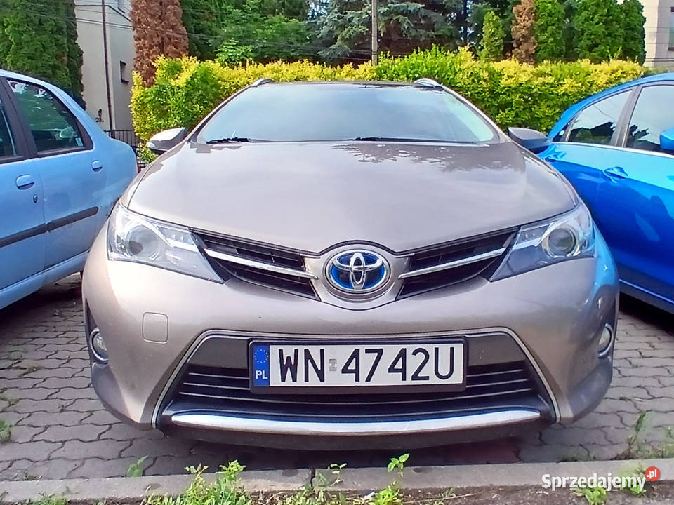 Toyota Auris HSD Hybrid Touring Sports Prestige