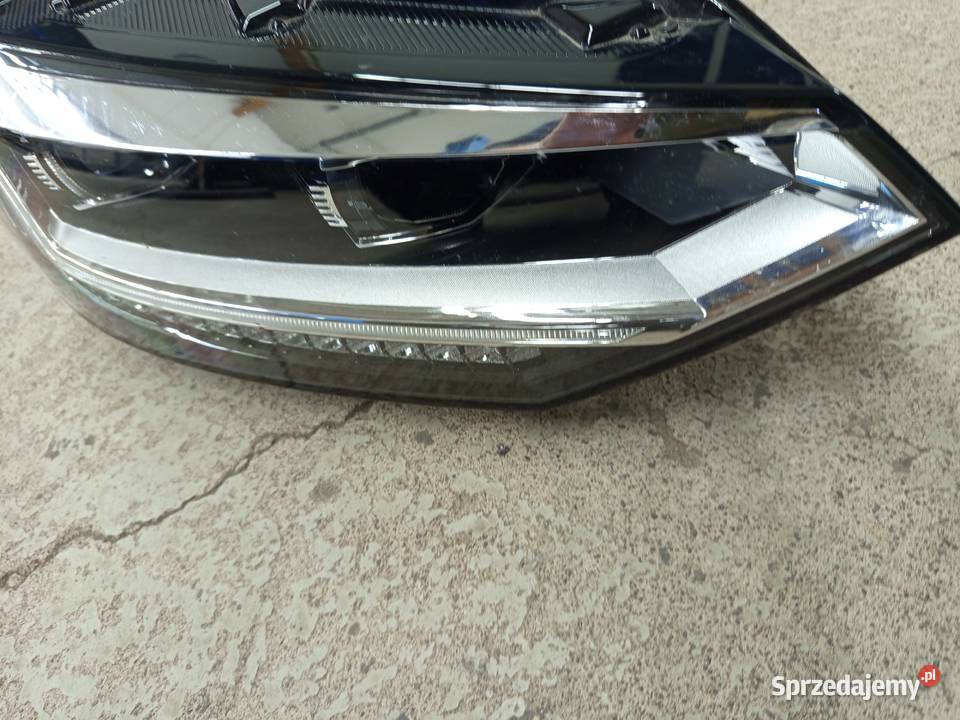 Reflektor prawy Touran 15 roku orginalny podkarpackie Rzeszów sprzedam