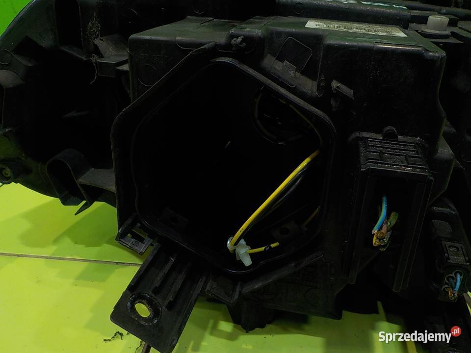 BMW X3 E83 06r 5D lampa lewa przod 0301210603 mazowieckie Suków