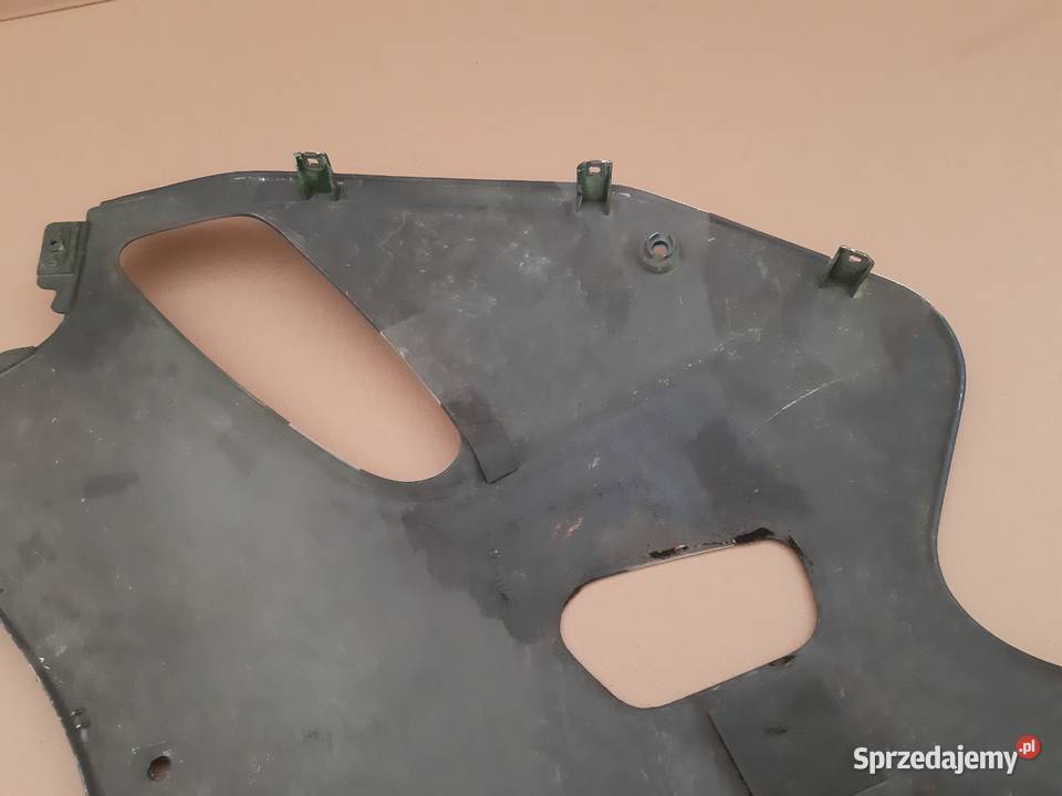 SUZUKI GSXR 750 1100 OWIEWKA BOCZEK 9447117E0 Bieleń