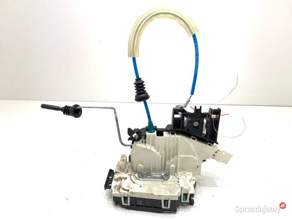 ZAMEK DRZWI PRAWY TYŁ MERCEDES W176 Hatchback podkarpackie