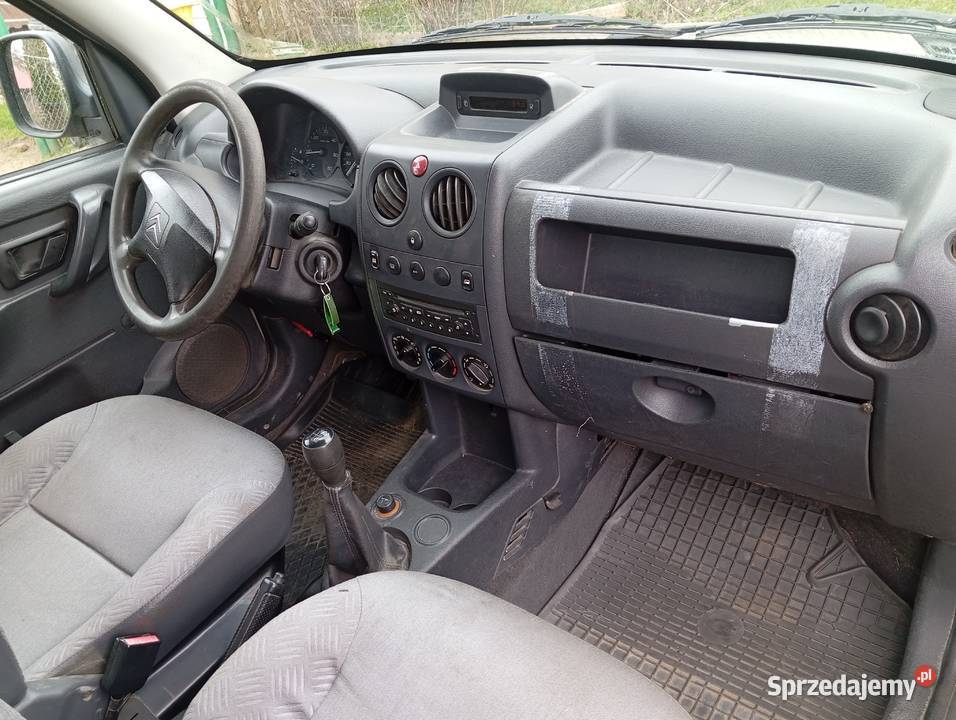 Citroen Berlingo 19d 5osób hak klima dolnośląskie Wałbrzych