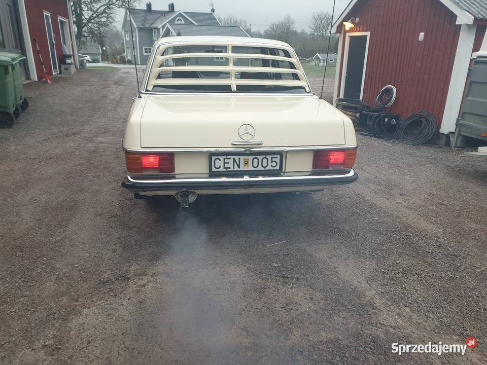 Mercedes w115 220 diesel 1973r Mercedes-Benz Kartuzy