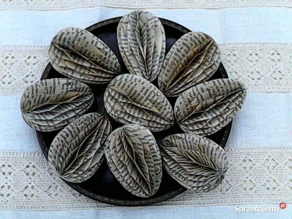 Papierowe pisanki ze starej książki z Bukowiny lubelskie Bukowina