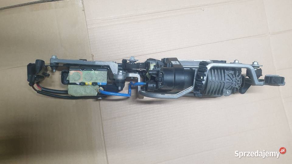 Kompresor zawieszenia pneumatycznego Porsche Części montażowe Nowiny