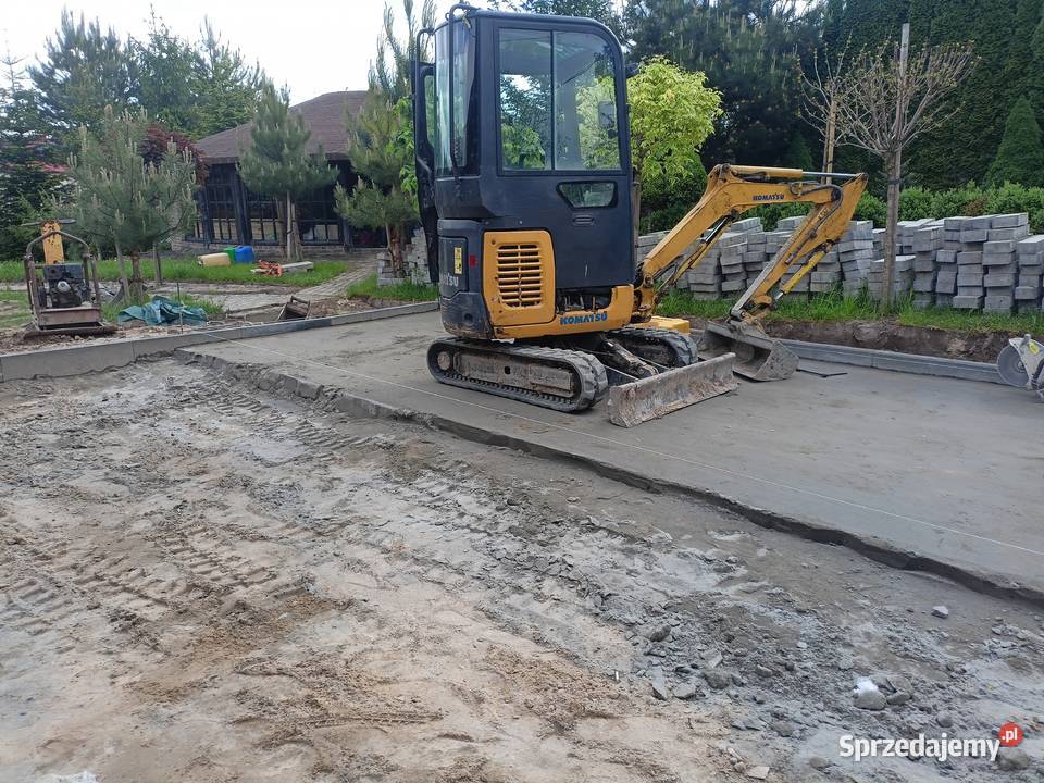 minikoparka komatsu pc 14 waga 2 tony nie cat Dzierzkowice-Rynek