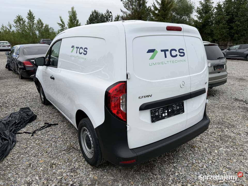 MERCEDESBENZ CITAN Furgon 2023r 121 uszkodzony Motoryzacja opolskie Prudnik