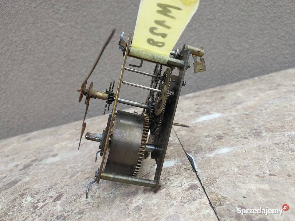 M128 Mechanizm starego zegara chodzik Tczew