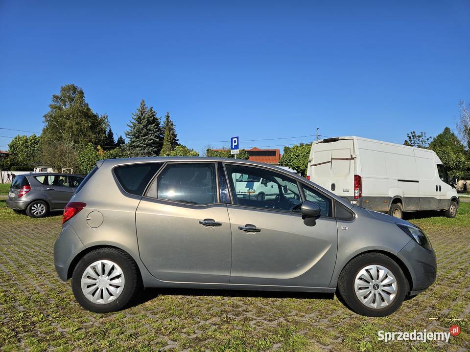 Opel Meriva 14 100 bez turbo 2010