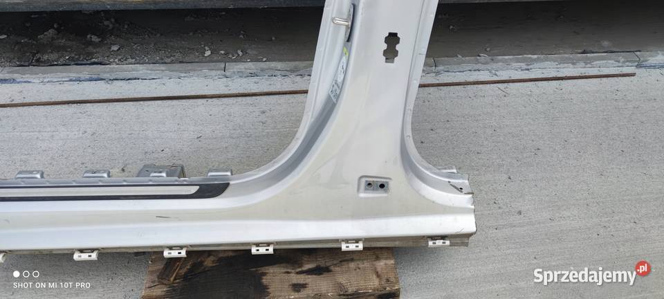 ĆWIARTKA PRÓG SŁUPEK B LEWY AUDI A6 C7 LIFT LX7W Przystajń
