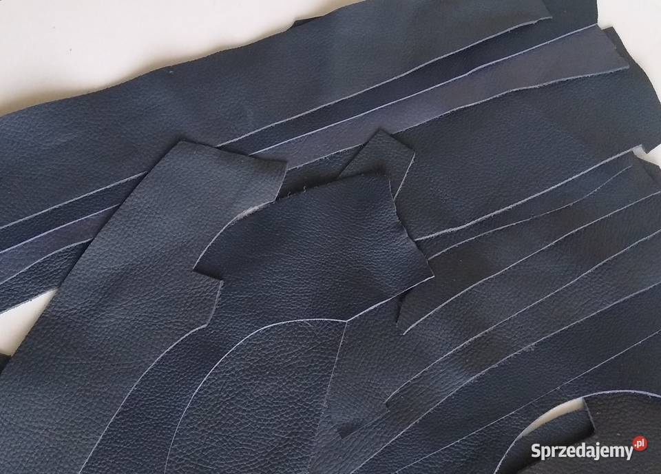 Skóra 595 g Licowa Włoska Niebieski Granat duże Gdańsk