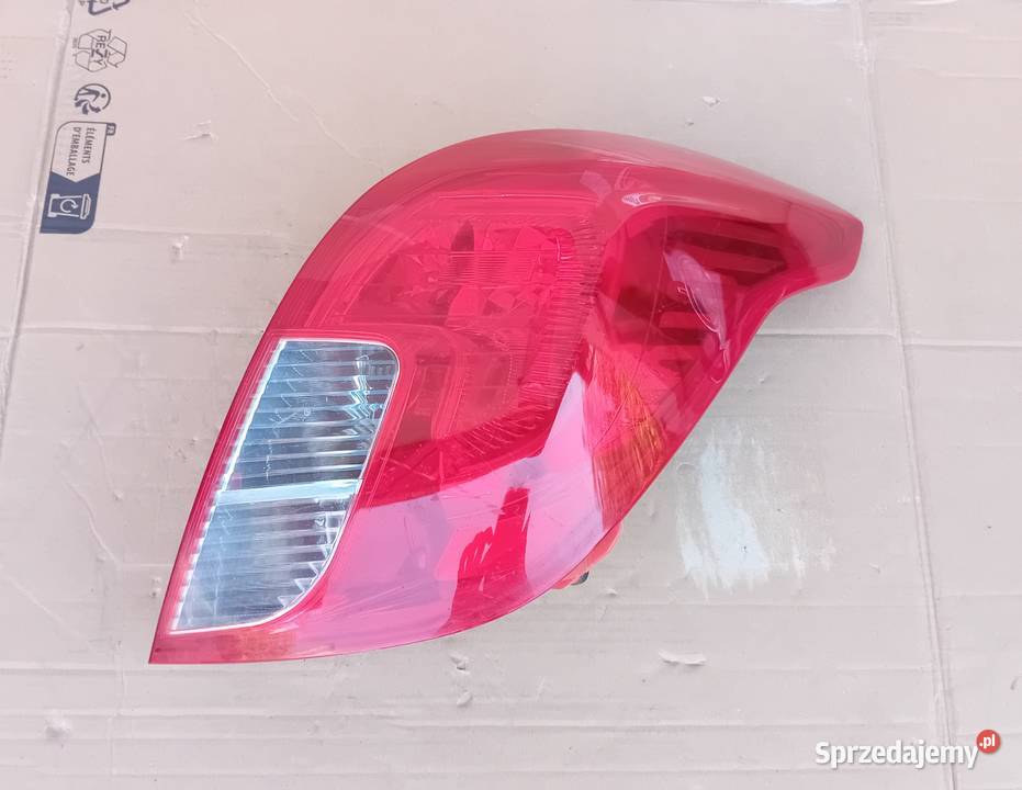 Opel Mokka lampa tylna prawa Lampy tylne Przeźmierowo