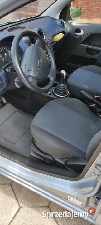 Ford Fiesta 14 benzyna manualna dolnośląskie Góra