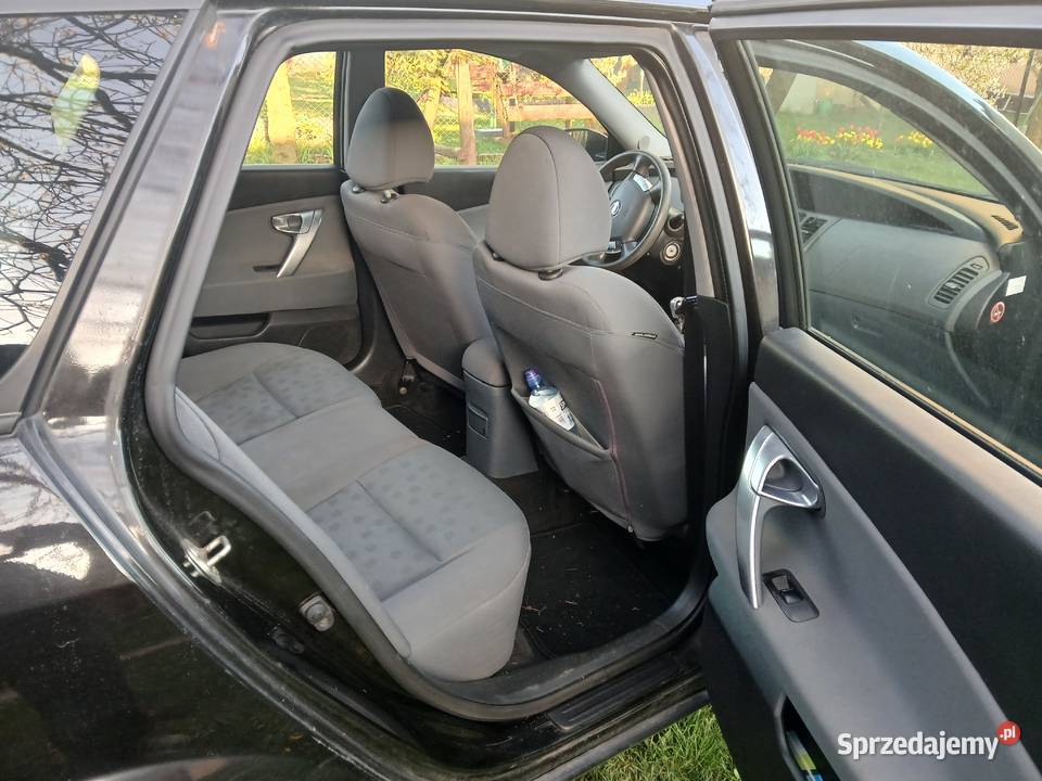 Sprzedam Nissana Primera p12 w czarny
