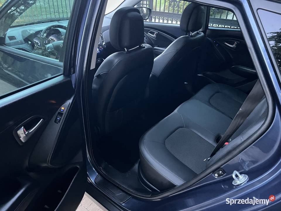 Hyundai ix35 20 CRDi 184 2011 Skóra Premium 2000cm3 Nowa Słupia