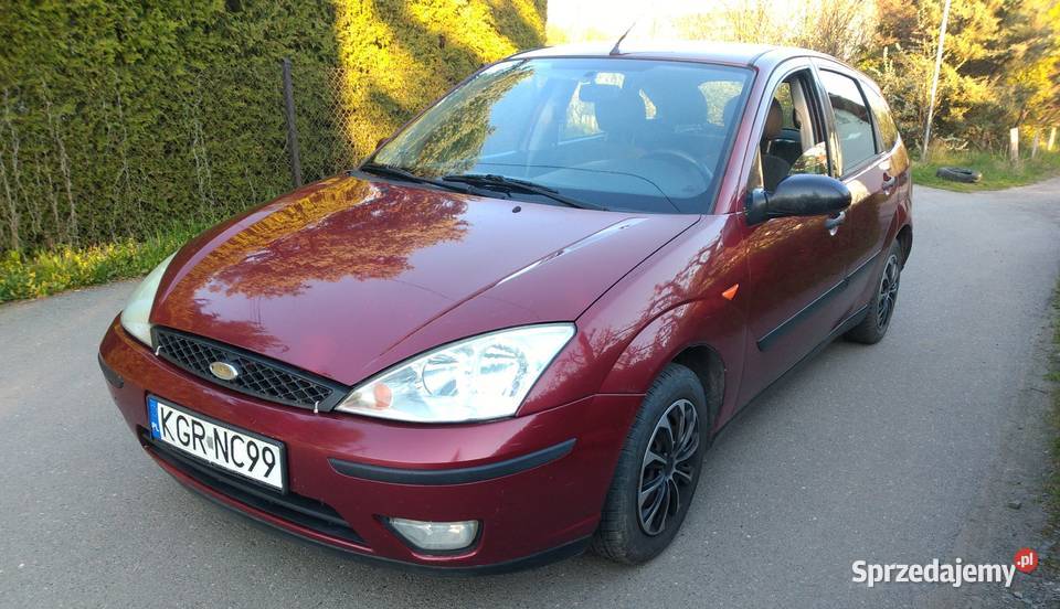 Ford Focus 5d 16 kat klima gaz hak kupiony w Polsce