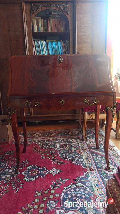 Sekretarzyk Intarsje Okucia Politura Zaokrąglone Gdańsk