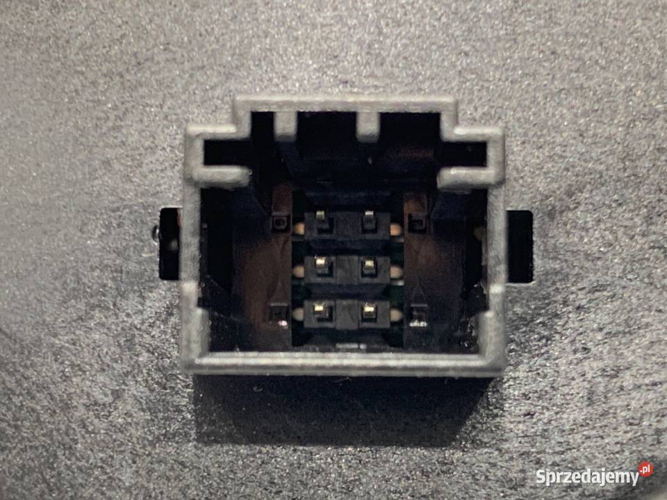 PANEL STEROWANIA NAWIEWU OPEL CORSA F 39185221 osobowe sprzedam