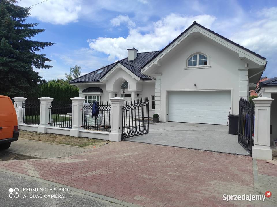 Ogrodzenia dworkowe stylowe pałacowe boniowane Słupki