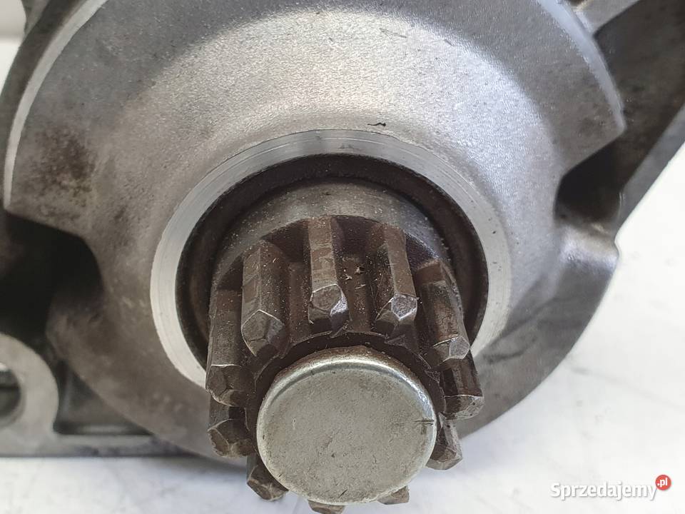 VW Passat B7 20 TDI ROZRUSZNIK 02E911024A bosch osobowe Janów