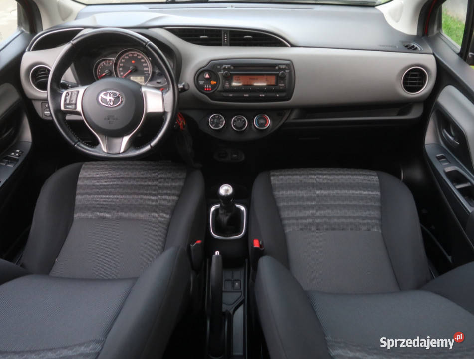 Toyota Yaris 10 VVTi Łódź