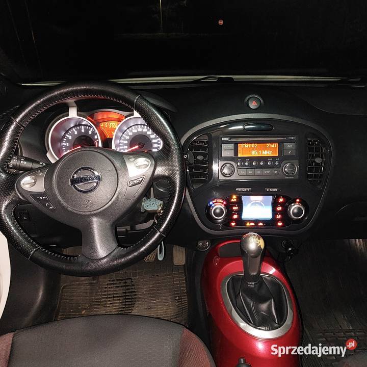 NISSAN JUKE 2010 r 16 benzyna 117 1598cm3