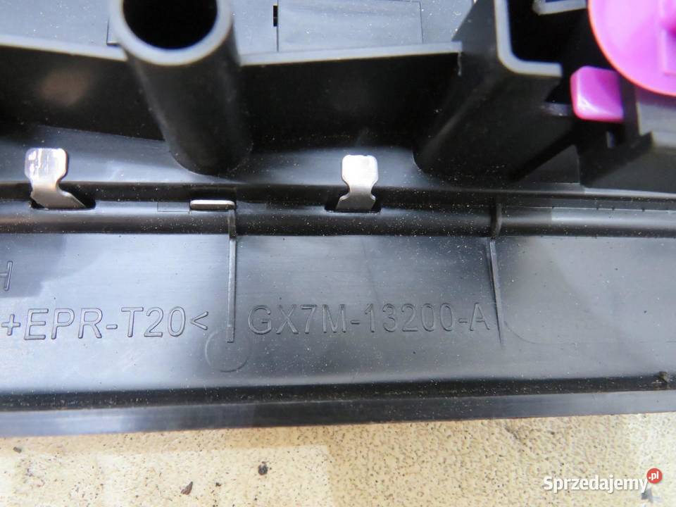 LISTWA DEKOR PROGU JAGUAR XE gx7m13200a