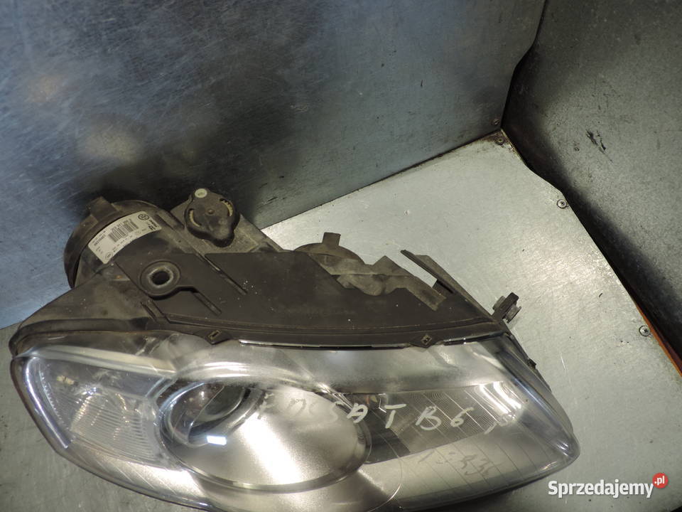 LAMPA PRAWY PRZÓD VW PASSAT B6 EUROPA osobowe Nowy Sącz