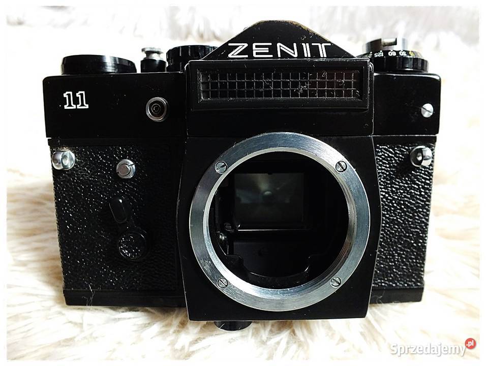 Zenit 11 Body korpus aparatu Sprawny dół Żary