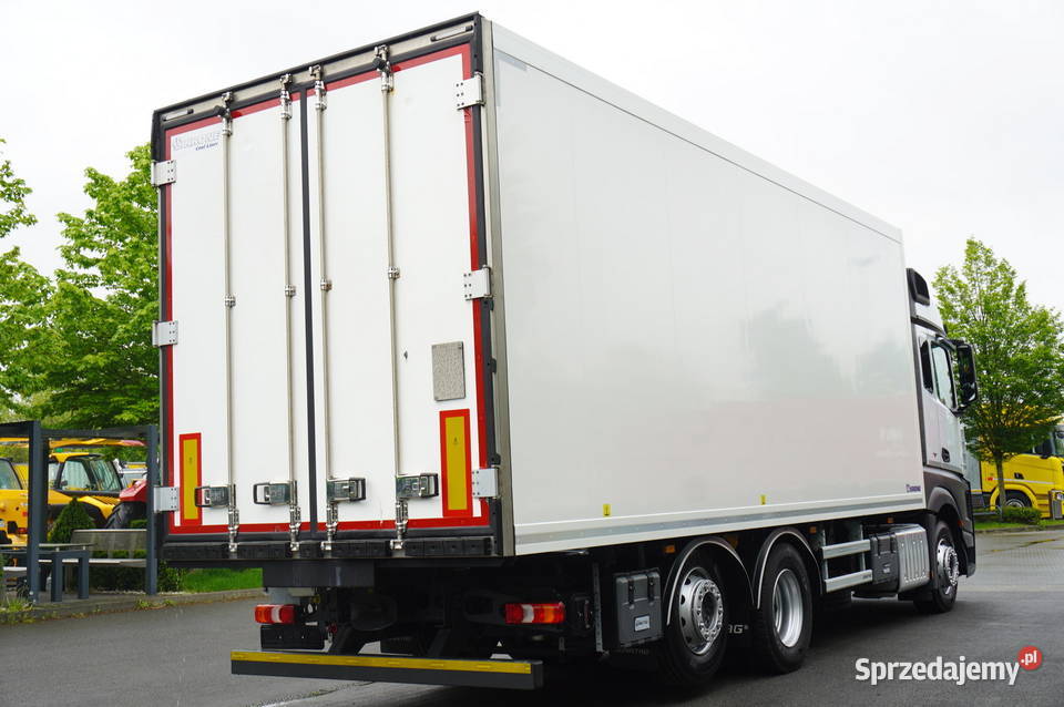 MercedesBenz Actros 2540 62 10 Krone 18 bezwypadkowy Chłodnie Kraków