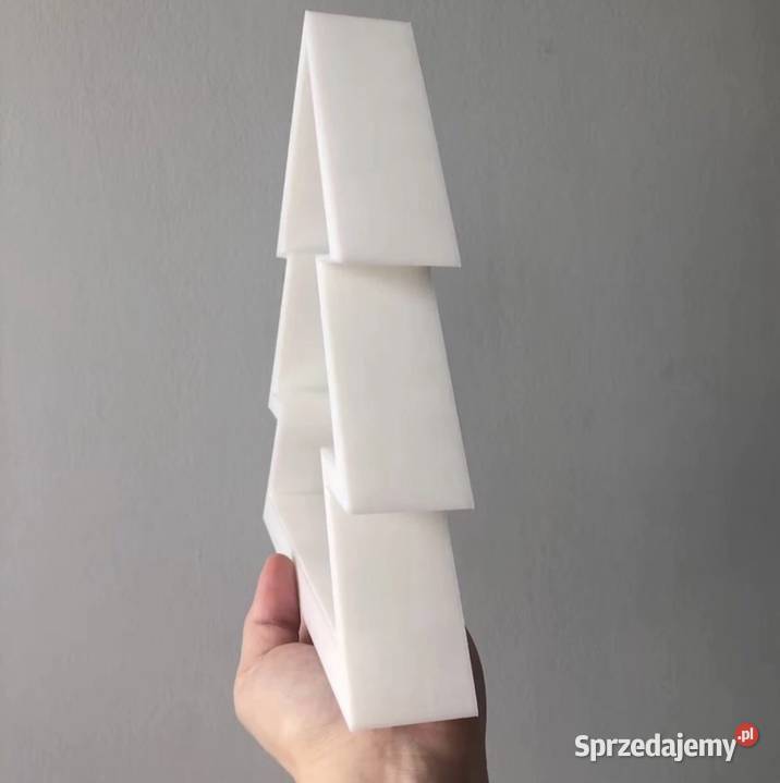 Choinka z tłem w śnieżki lampion biały Kłodawa