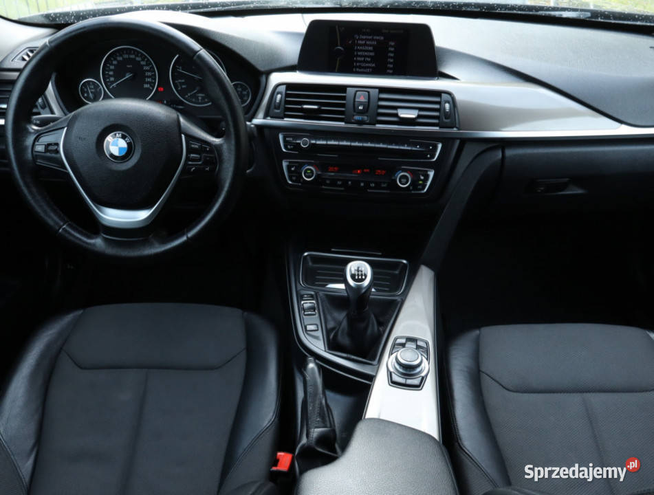 BMW 3 320 d Piaseczno