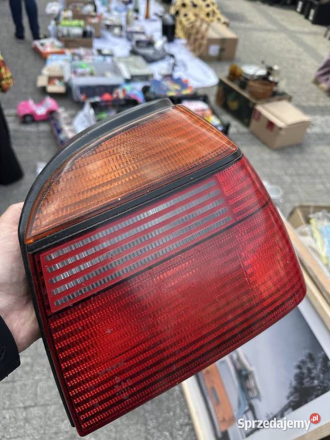 Lampa prawy tył Golf 3 orginał Hella osobowe Mikołów