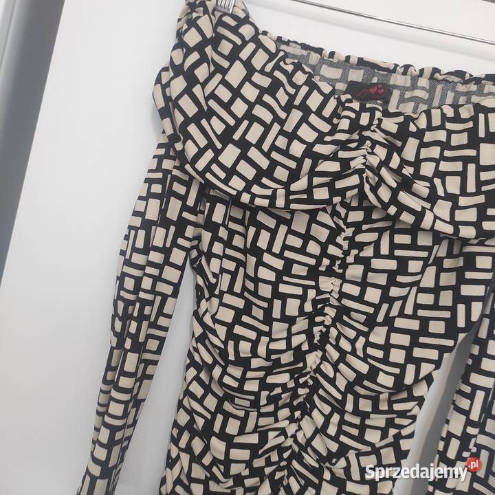 Sukienka hiszpanka we wzory Uni Moda i Styl Daleszyce
