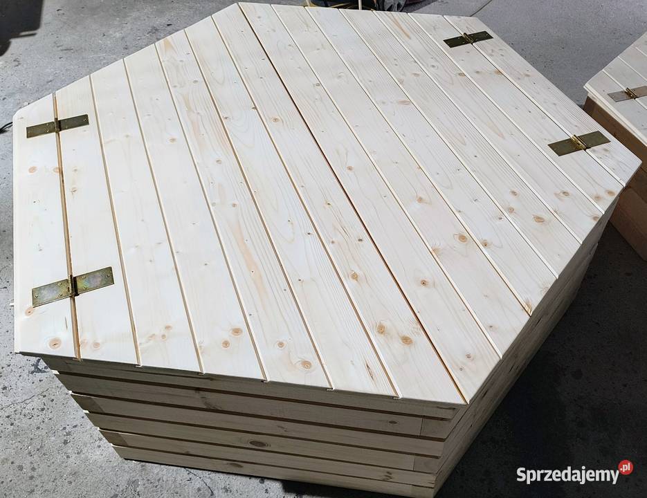 Obudowa na studnie osłonki drewniane doniczek