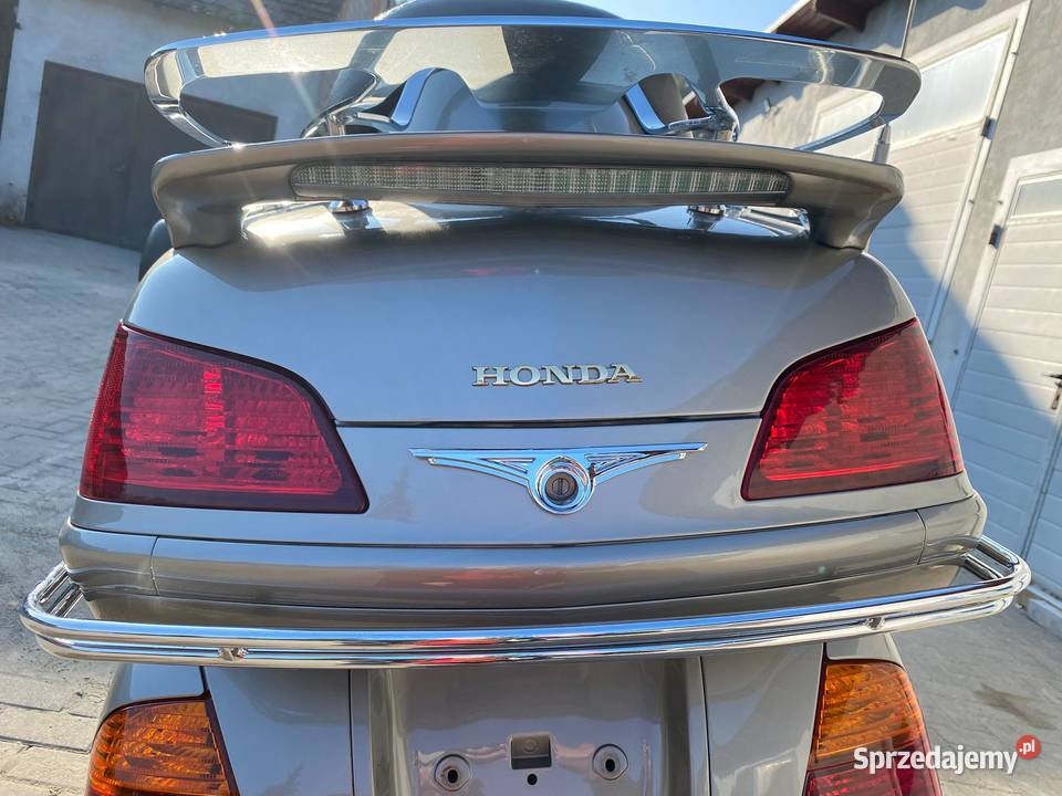 Honda Goldwing GL1800 Bagażnik płaski chrom nowy Myje