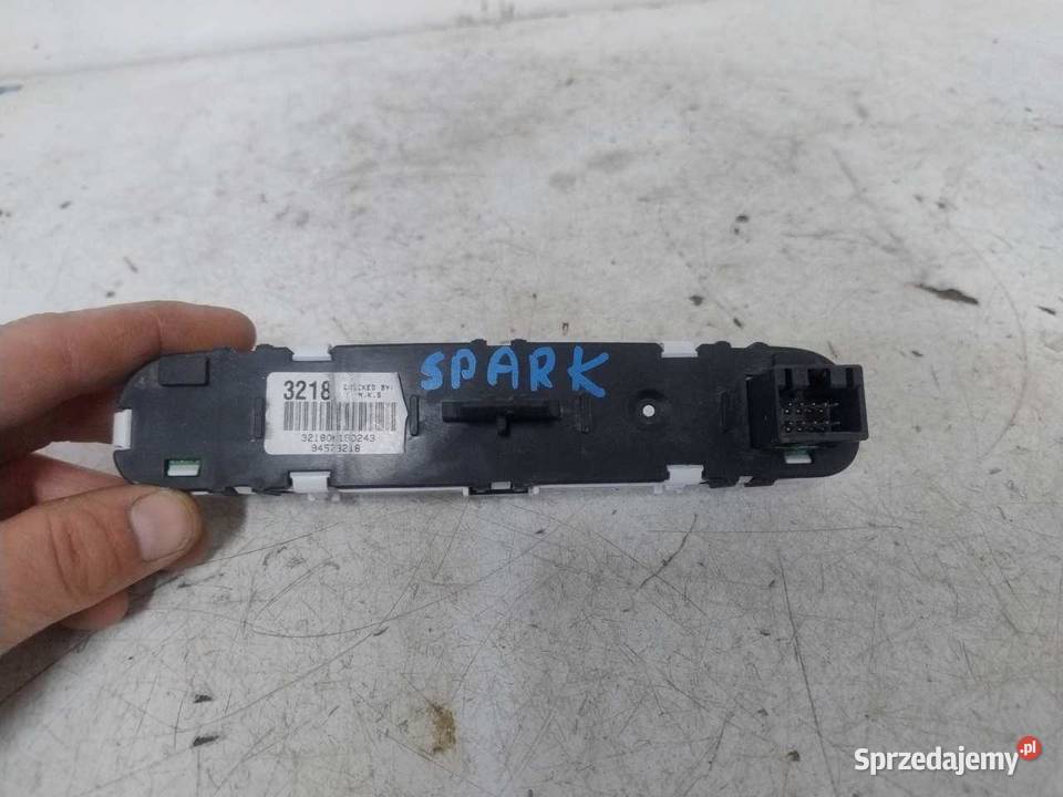 WYŚWIETLACZ MITSUBISHI SPARK 94573218