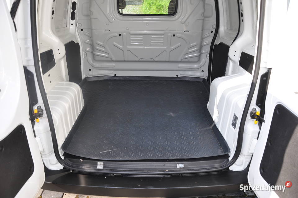 FIAT FIORINO boczne drzwi klima 13JTD ładnie 1300cm3 Kielce sprzedam