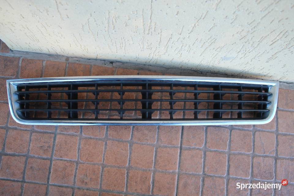 KRATKA ZDERZAKA ŚRODKOWA AUDI A4 B6 8E0807647 wielkopolskie