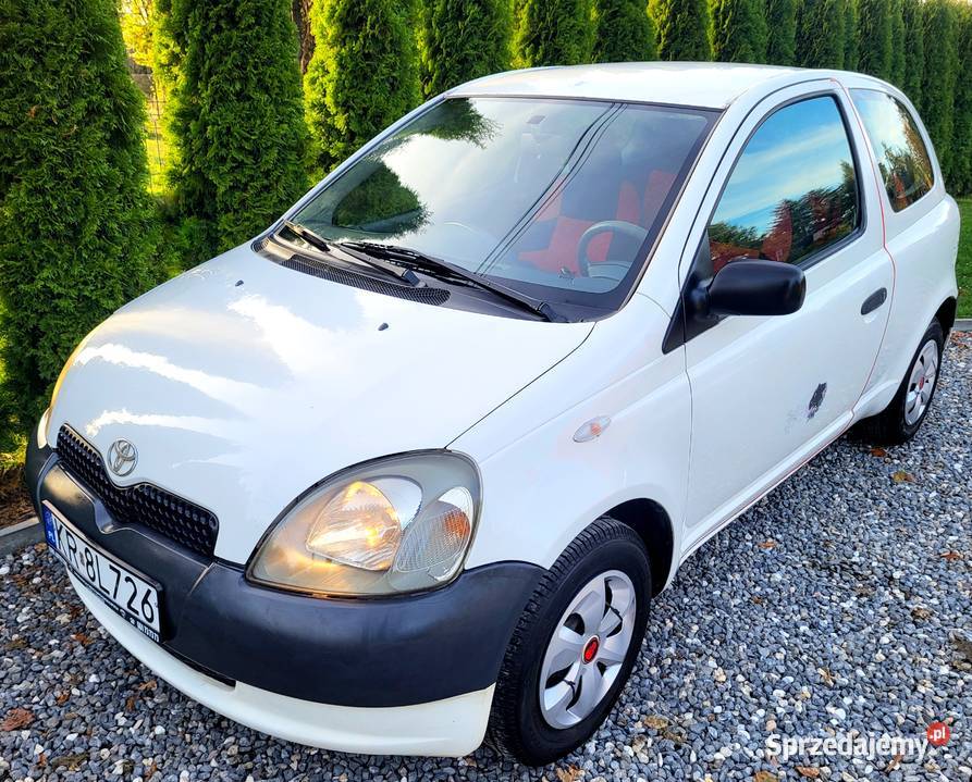 Toyota Yaris 10 Benzyna Sprawna Do Jazdy