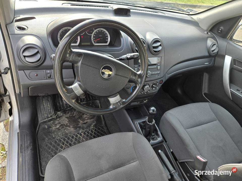 Chevrolet Aveo 12 pięciodrzwiowy dużym serwisie Aveo Jaworzno