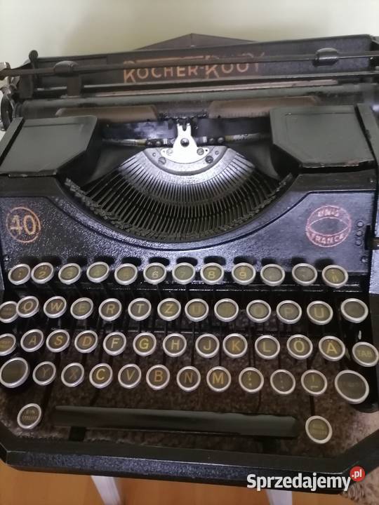Stara maszyna do pisania z lat 40 tych Kraków