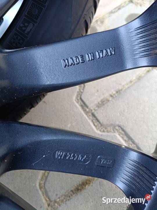 Koła Passat B6 felgi aluminiowe opony całoroczne Wróblowice