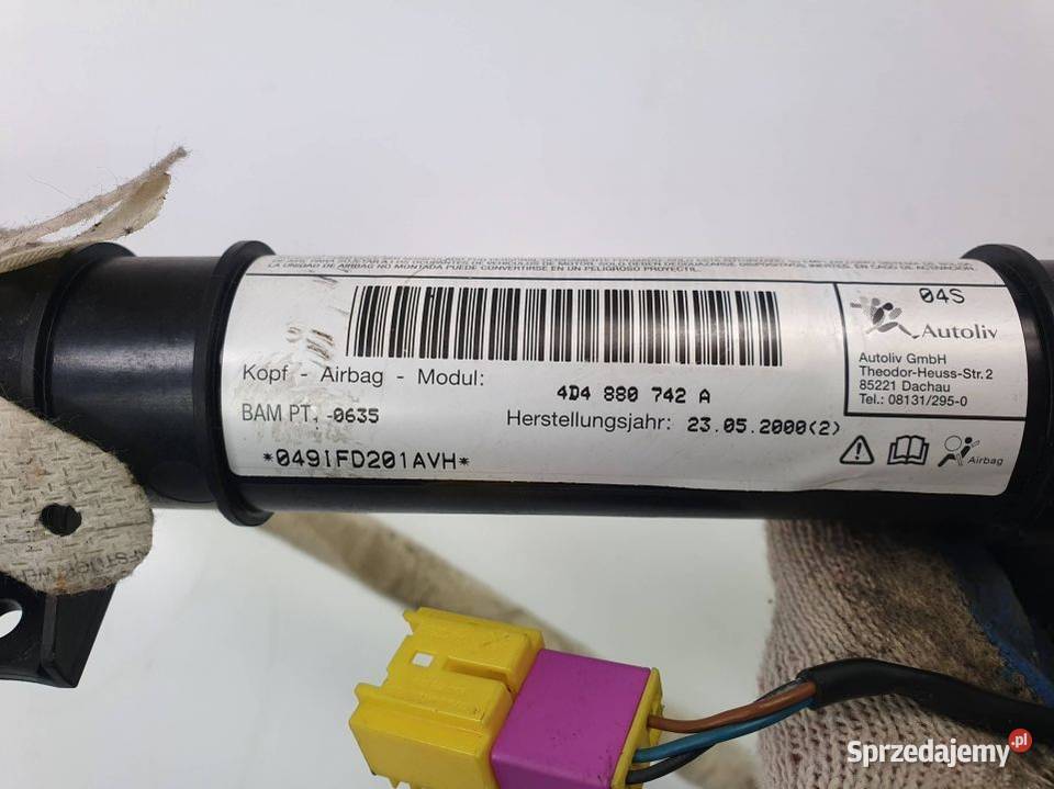 KURTYNA PRAWA AUDI A8 D2 4D4880742A Lipno