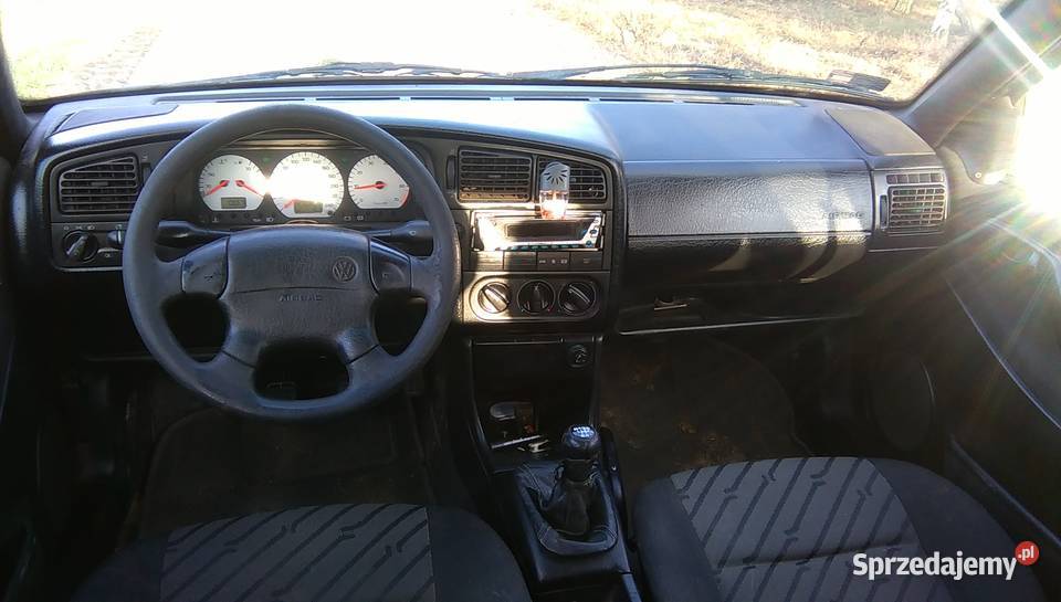 VW Passat b4 20 benzyna 115 kombi 1996r hak szyberdach Suchowola